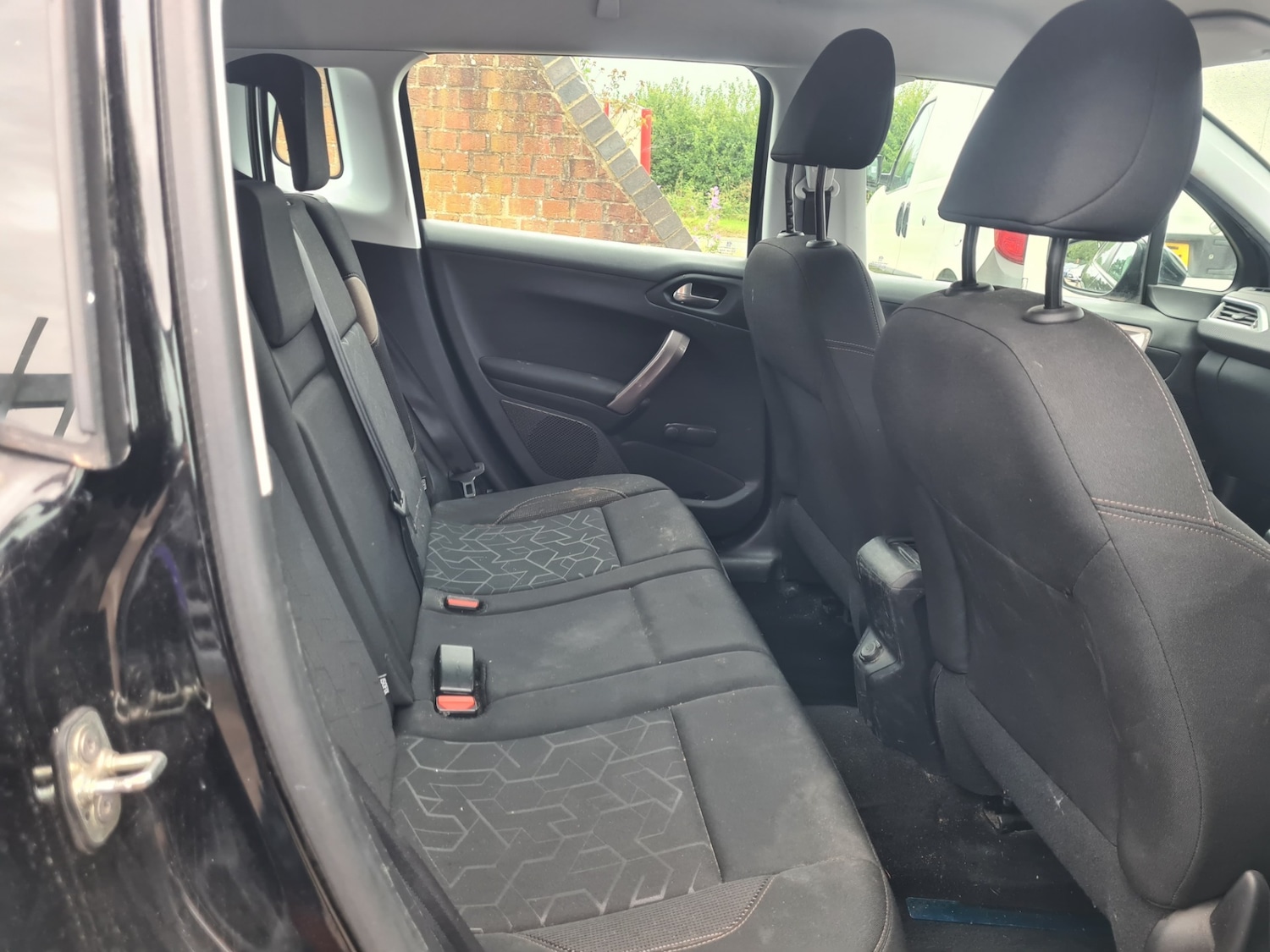 Used Peugeot 2008 2014 for sale - 78197141: Photo 15