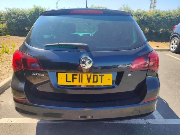 Used Vauxhall Astra 2011 for sale - 76172053: Photo 7