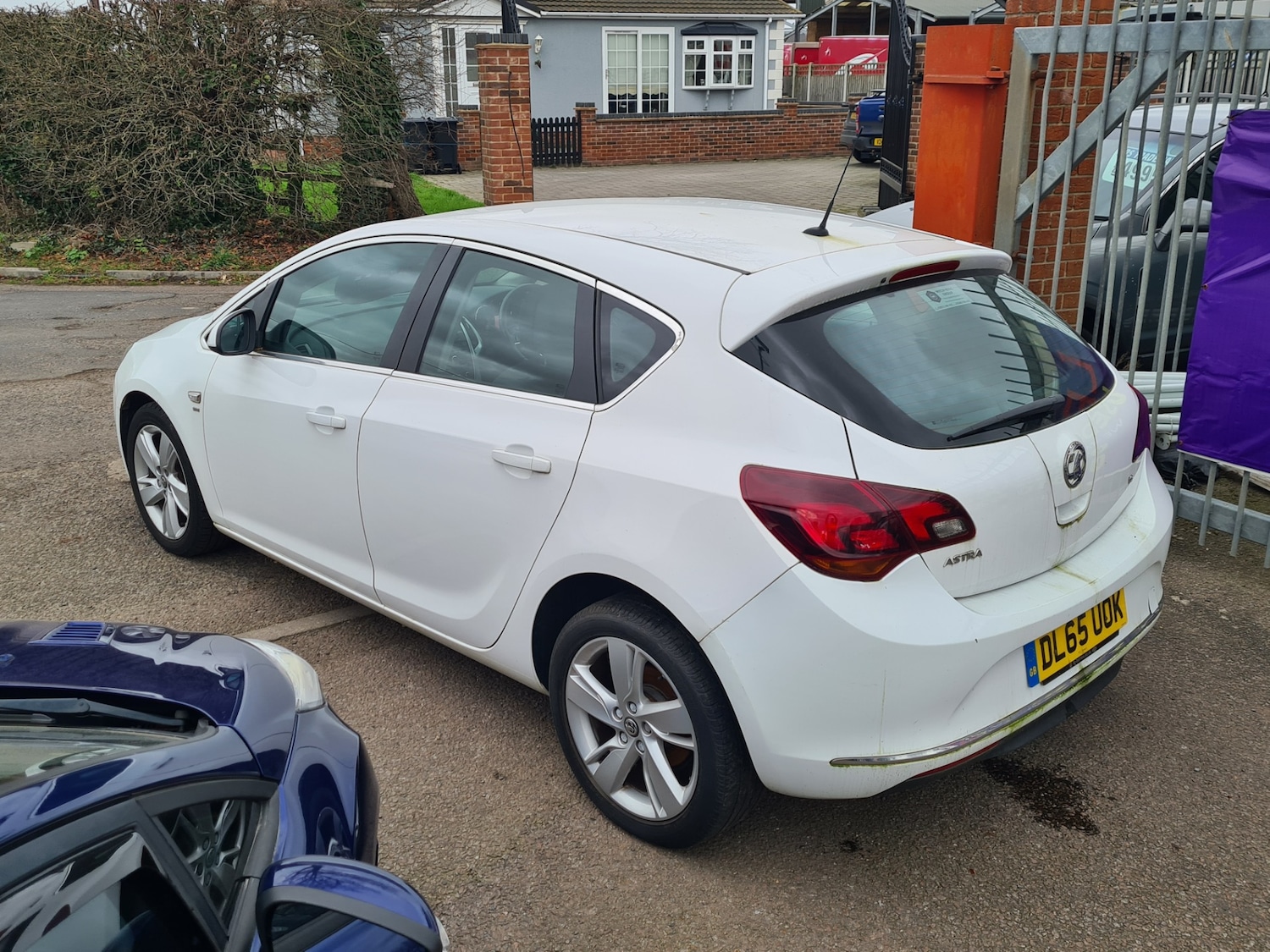 Vehicle 7