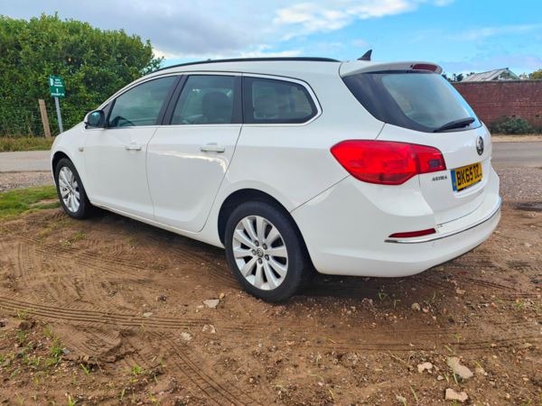 Used Vauxhall Astra 2015 for sale - 76161582: Photo 6