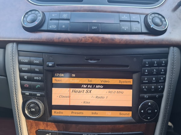 Used Mercedes-Benz CLS 2009 for sale - 73442241: Photo 17