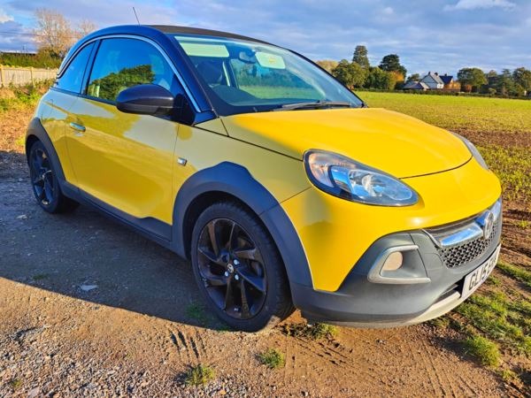 Used Vauxhall ADAM 2015 for sale - 76160923: Photo 2
