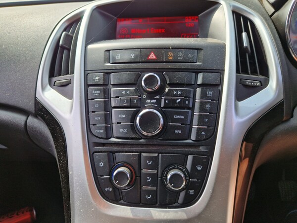 Used Vauxhall Astra 2010 for sale - 75284850: Photo 10