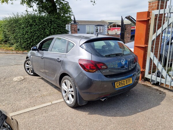 Used Vauxhall Astra 2010 for sale - 75284850: Photo 6