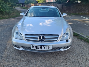 Used Mercedes-Benz CLS 2009 for sale - 77164856: Photo