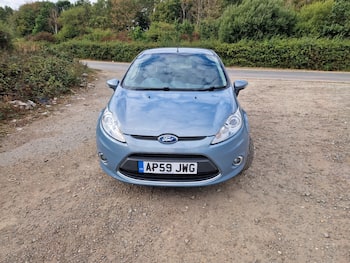 Used Ford Fiesta 2010 for sale - 79603983: Photo
