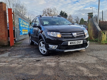 2016 (16) - 0.9 TCe Laureate 5dr [Start Stop]