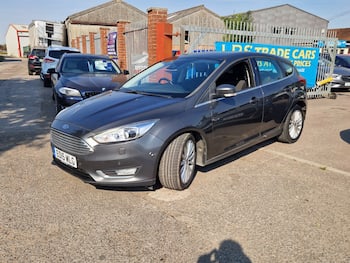 Used Ford Focus 2015 for sale - 79527462: Photo