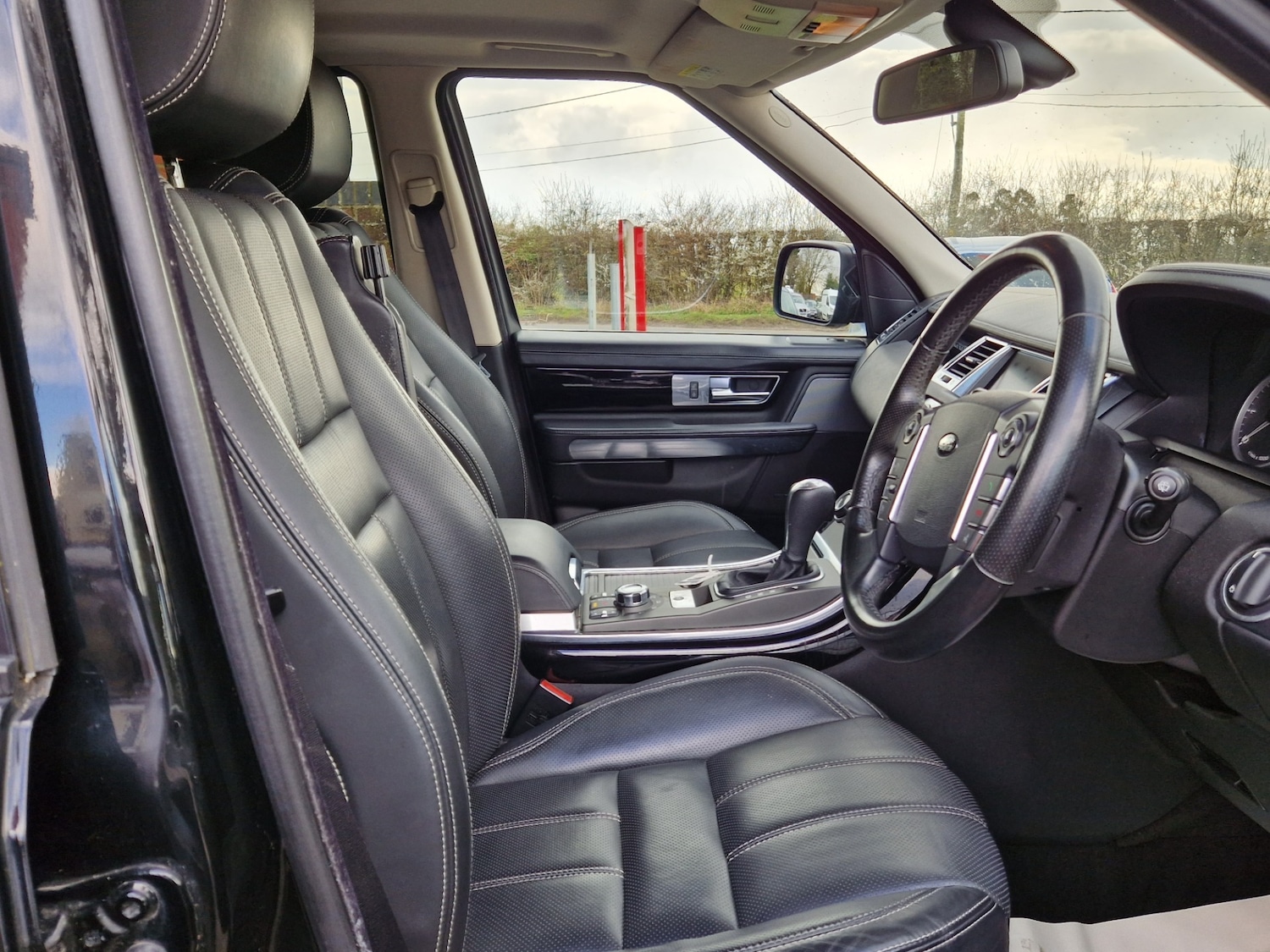 Used Land Rover Range Rover Sport 2011 for sale - 77434938: Photo 10