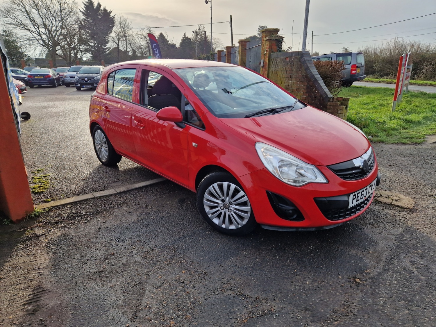 Used Vauxhall Corsa 2013 for sale - 77616206: Photo 1