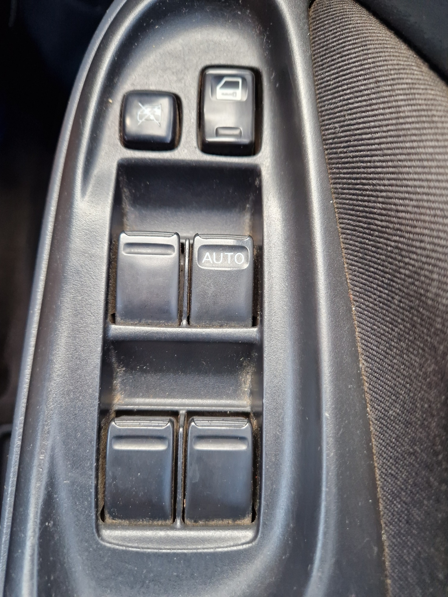 Used Nissan Almera 2005 for sale - 77449602: Photo 18