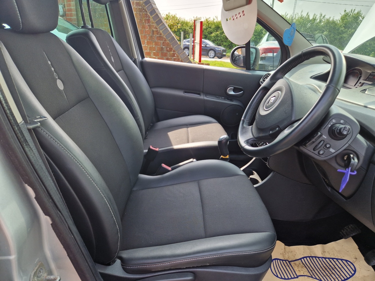 Used Renault Grand Modus 2011 for sale - 77435329: Photo 15