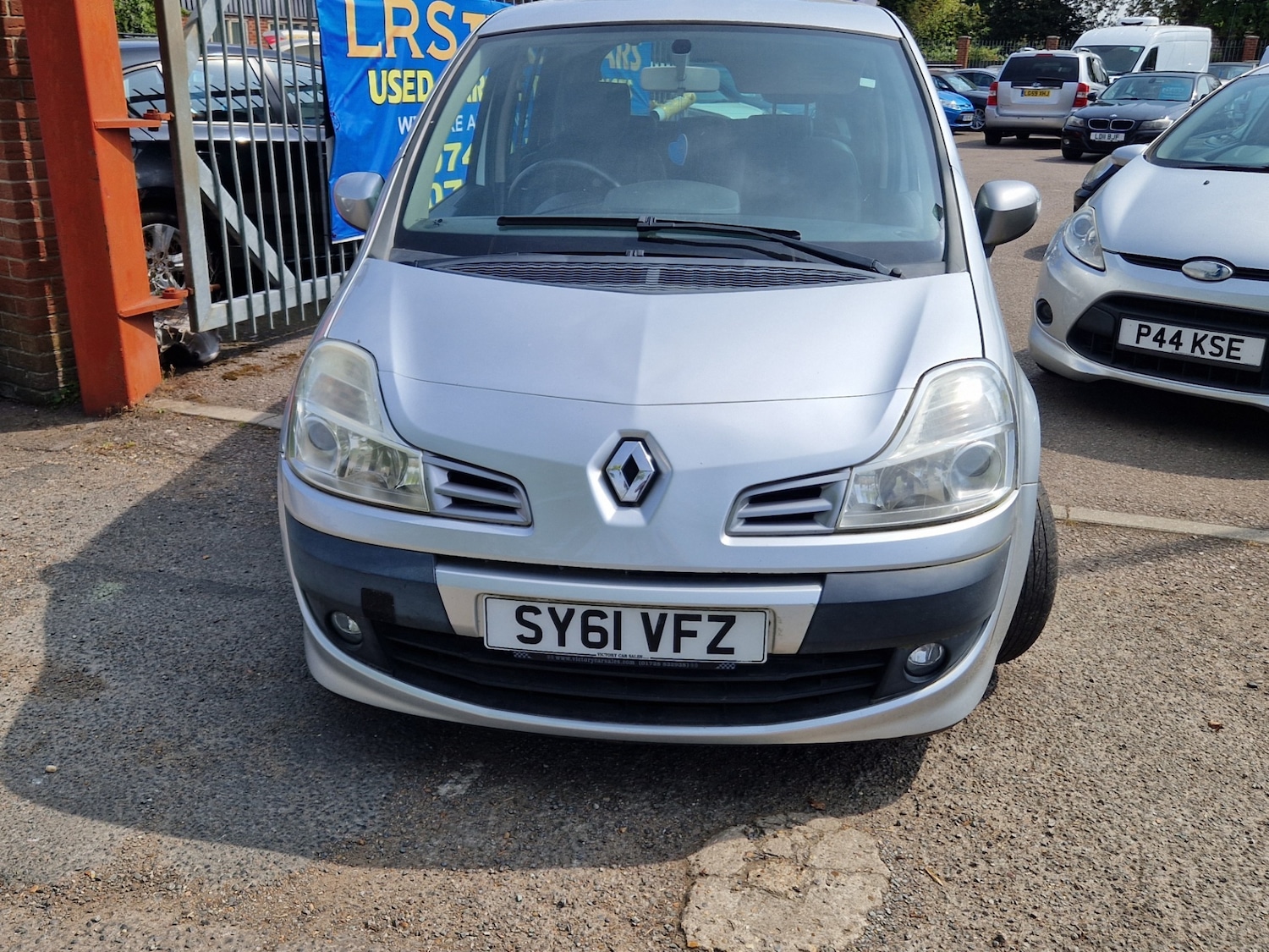 Used Renault Grand Modus 2011 for sale - 77435329: Photo 9