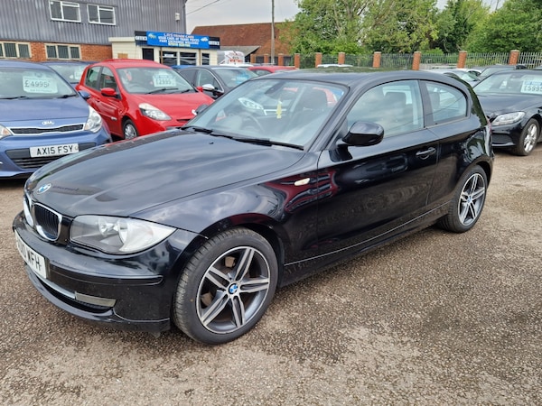 Used BMW 1 Series 2010 for sale - 75295369: Photo 2