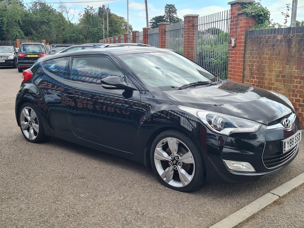 Used Hyundai Veloster 2016 for sale - 73527935: Photo 1