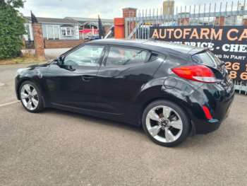 Used Hyundai Veloster 2016 for sale - 73527935: Photo