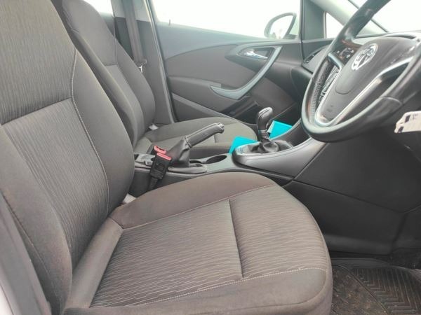 Used Vauxhall Astra 2015 for sale - 77501238: Photo 10