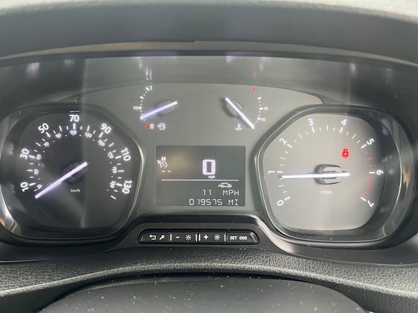 Used Vauxhall Vivaro 2023 for sale - 76157513: Photo 16