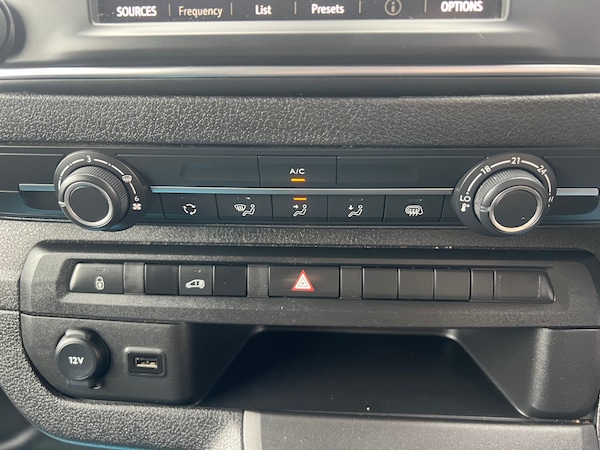 Used Vauxhall Vivaro 2023 for sale - 76157513: Photo 19
