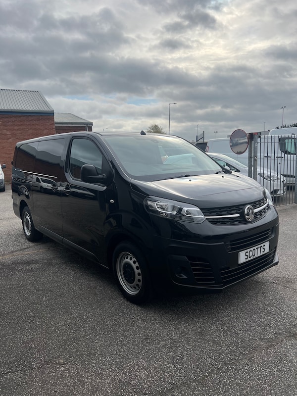 Used Vauxhall Vivaro 2023 for sale - 76157513: Photo 3
