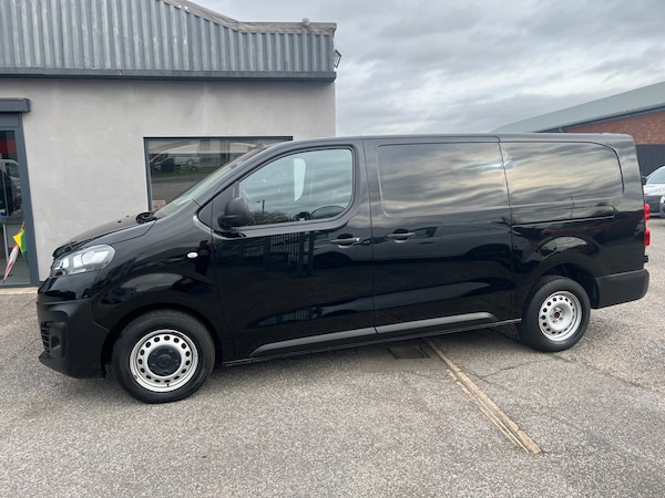 Used Vauxhall Vivaro 2023 for sale - 76157513: Photo 9
