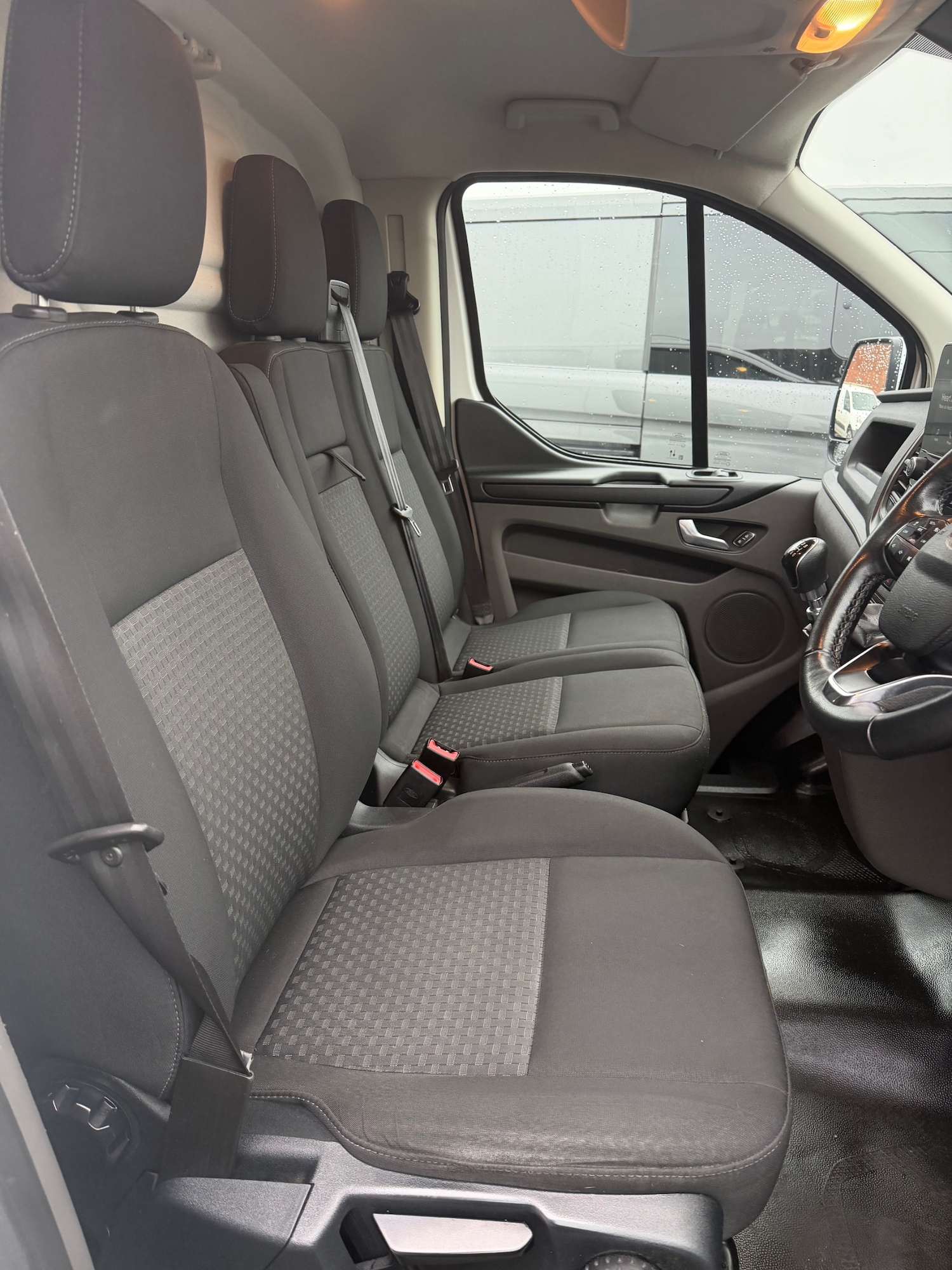 Used Ford Transit Custom 2021 for sale - 76643151: Photo 3