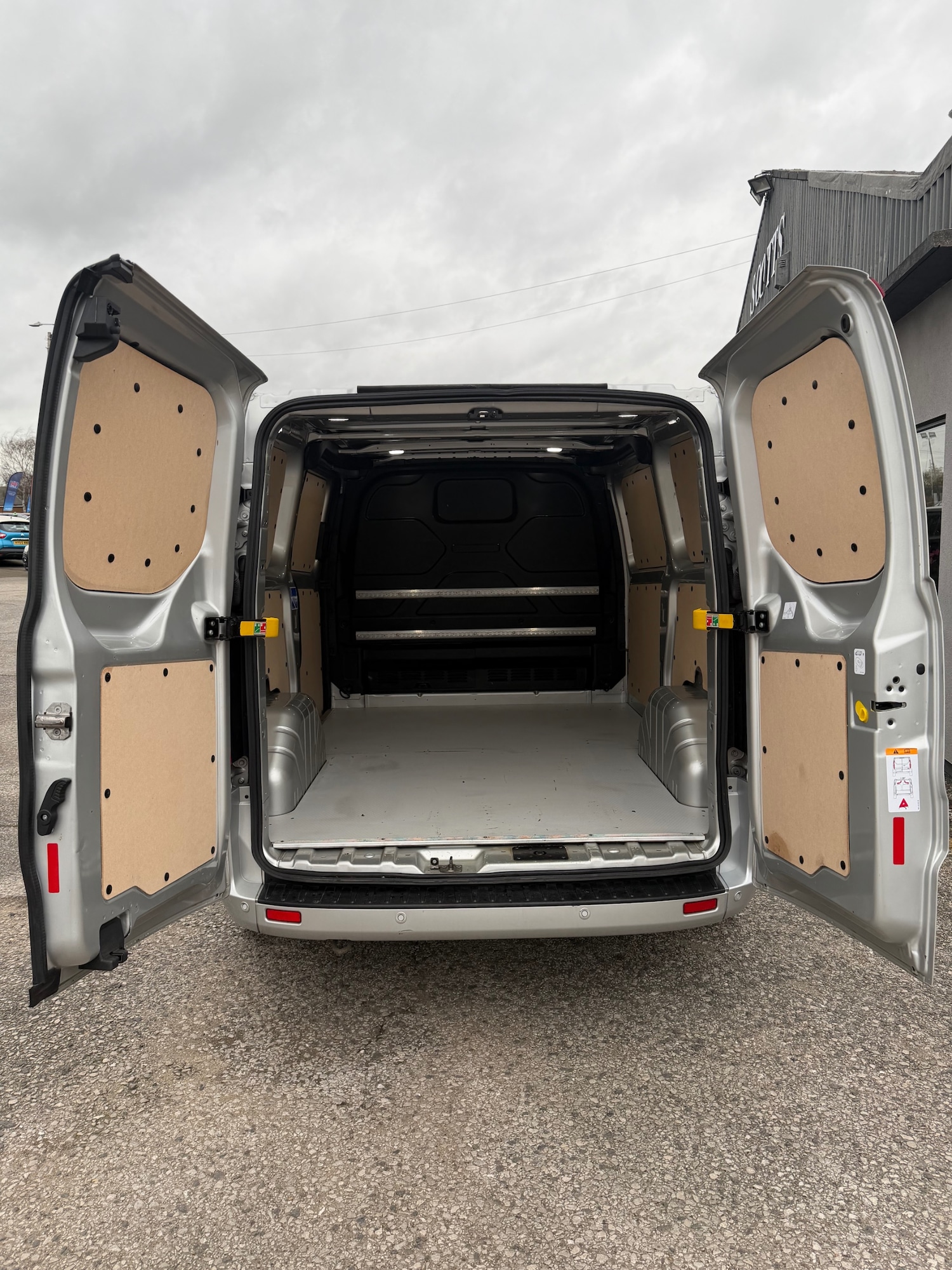 Used Ford Transit Custom 2021 for sale - 77377838: Photo 18