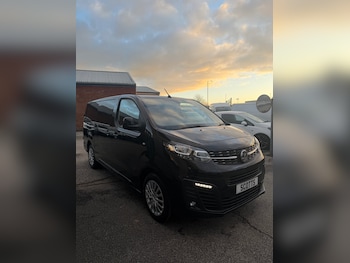 Used Vauxhall Vivaro 2024 for sale - 77271094: Photo