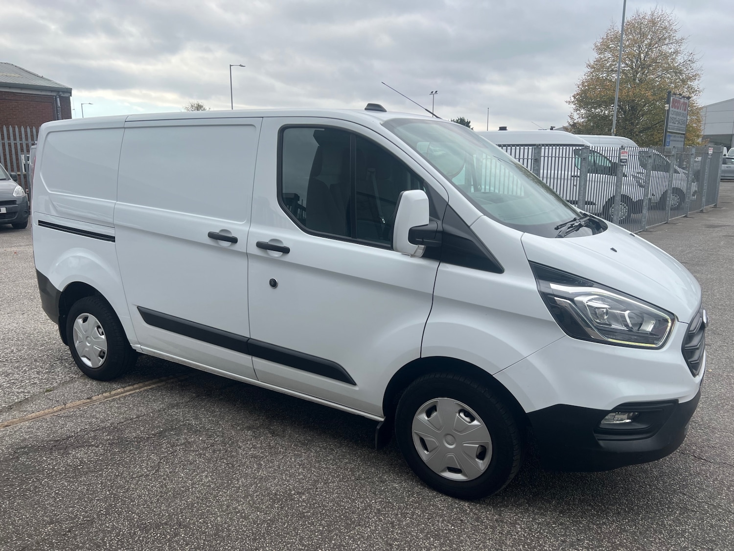 Used Ford Transit Custom 2021 for sale - 75957578: Photo 4