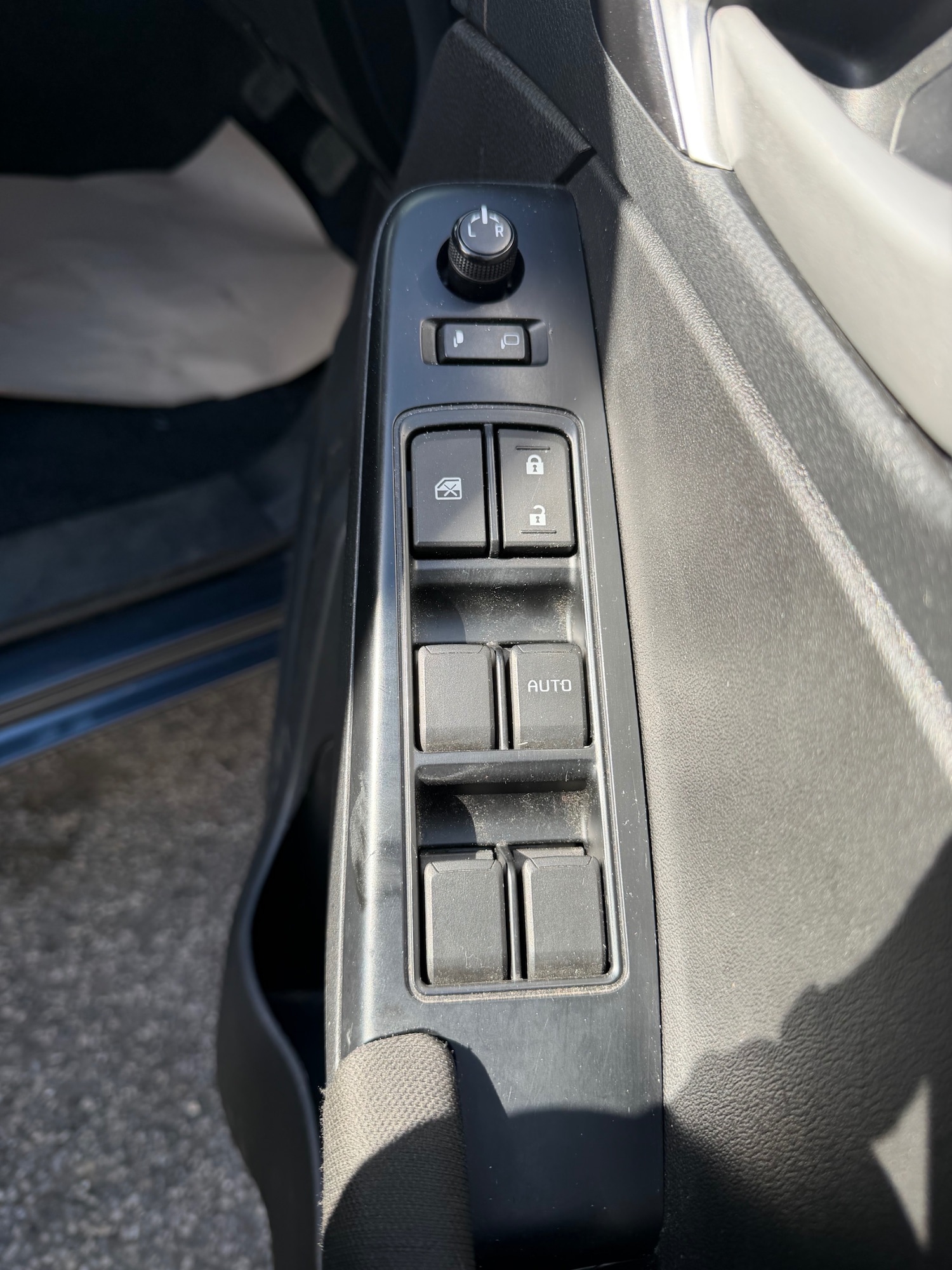 Used Isuzu D-Max 2023 for sale - 77888898: Photo 15