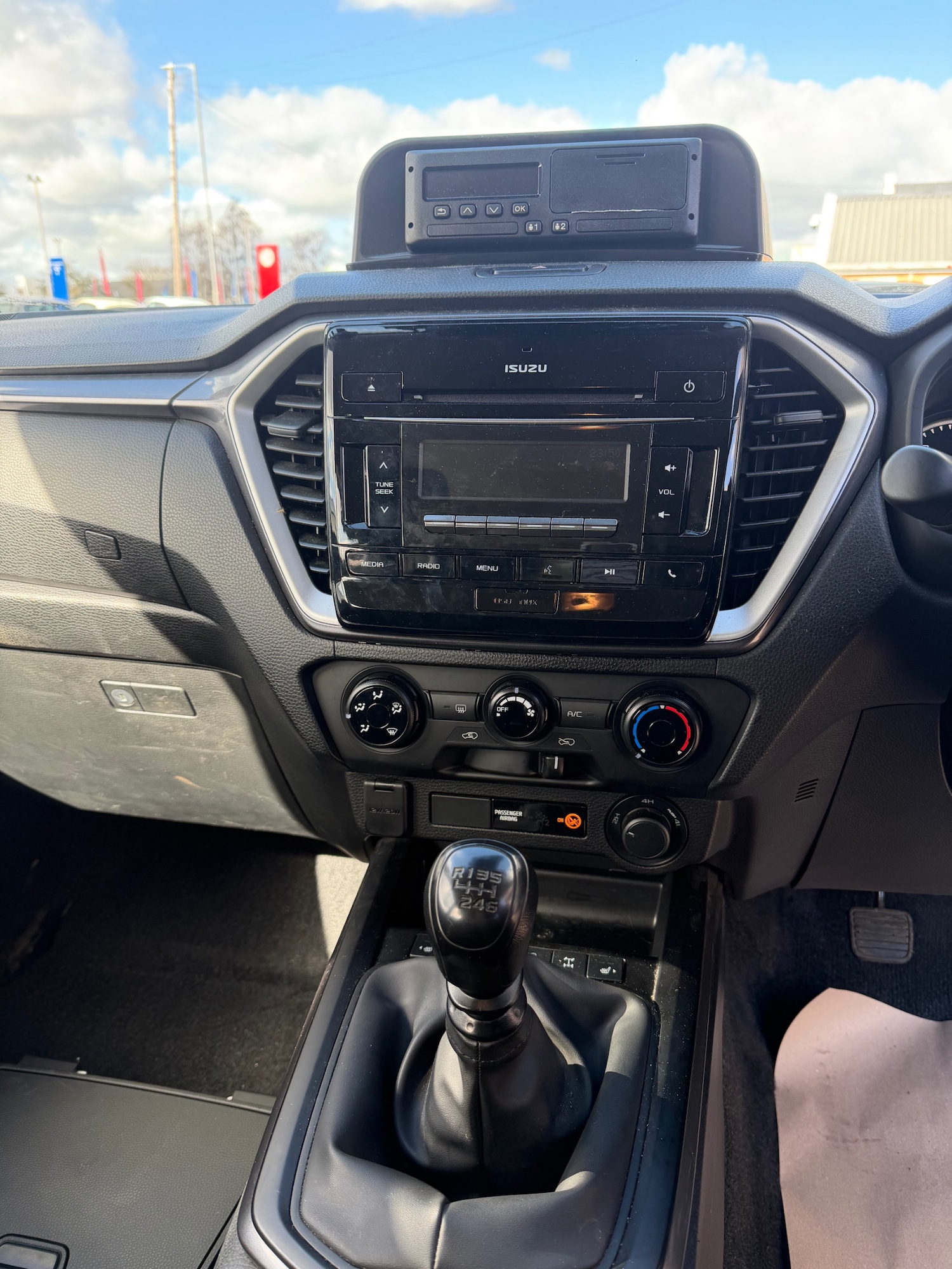 Used Isuzu D-Max 2023 for sale - 77888898: Photo 20