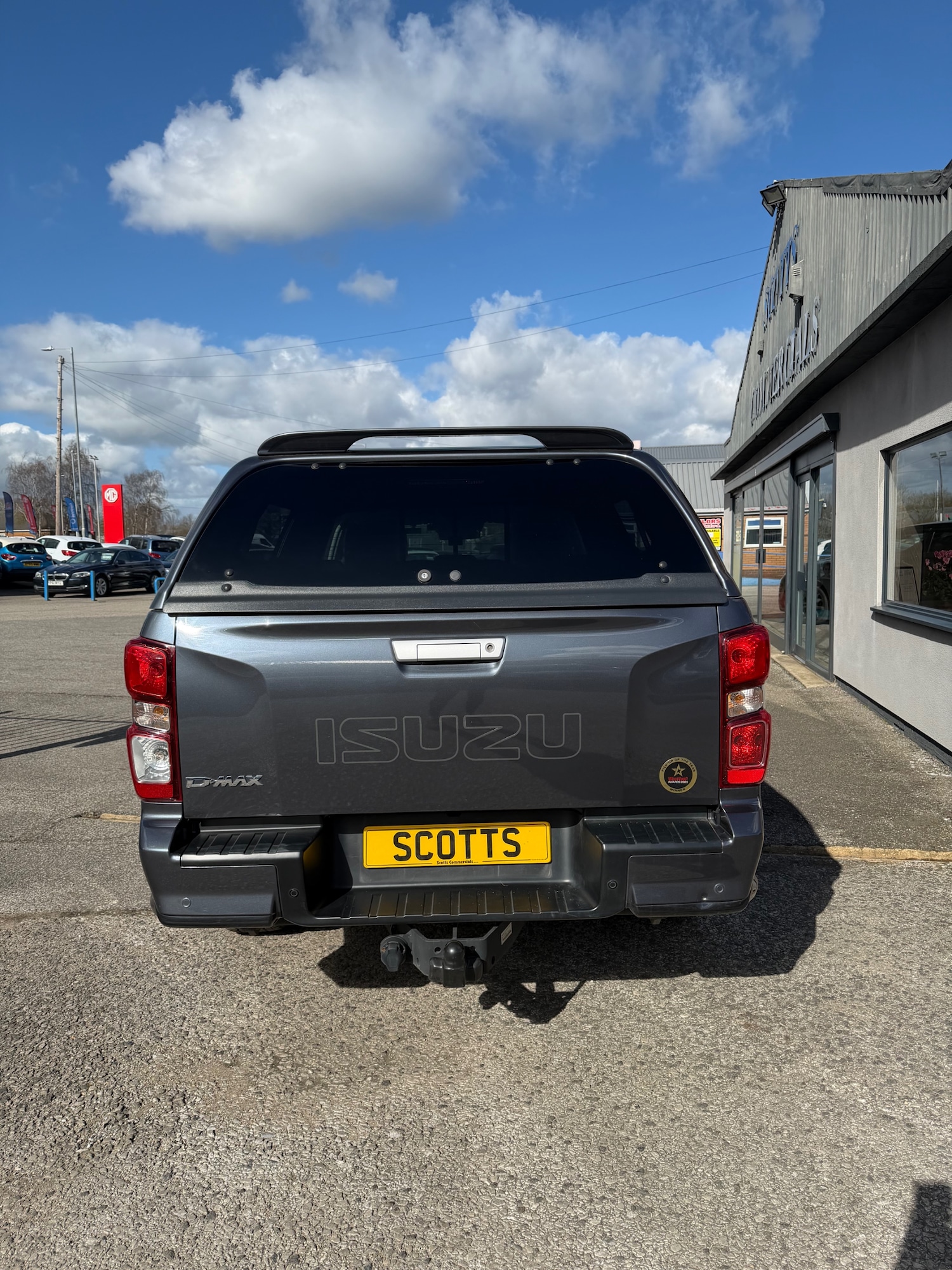 Used Isuzu D-Max 2023 for sale - 77888898: Photo 7