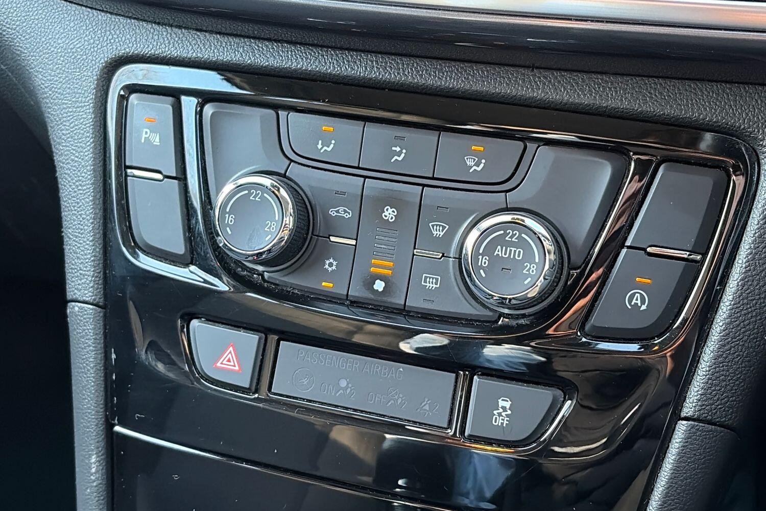 Used Vauxhall Mokka X 2017 for sale - 77660033: Photo 12