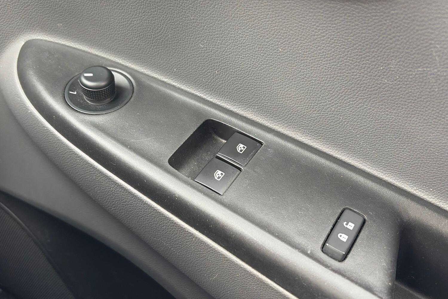 Used Vauxhall Viva 2016 for sale - 77555228: Photo 18