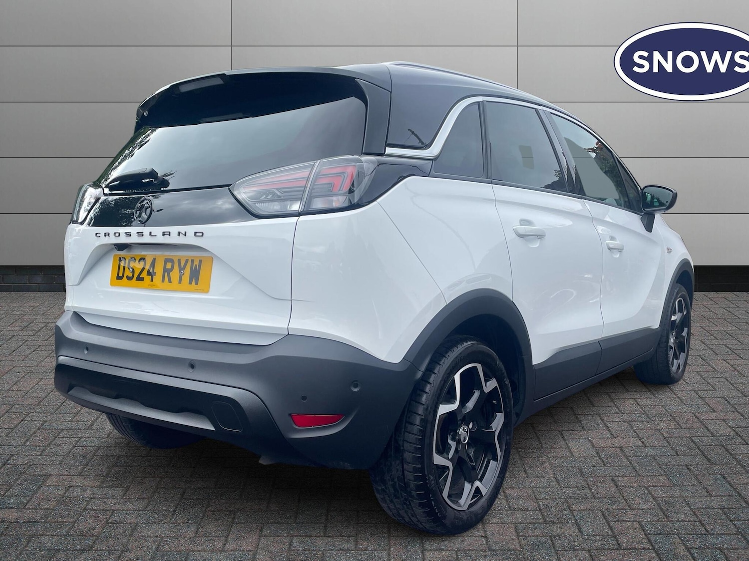 Used Vauxhall Crossland 2024 for sale - 77264636: Photo 4