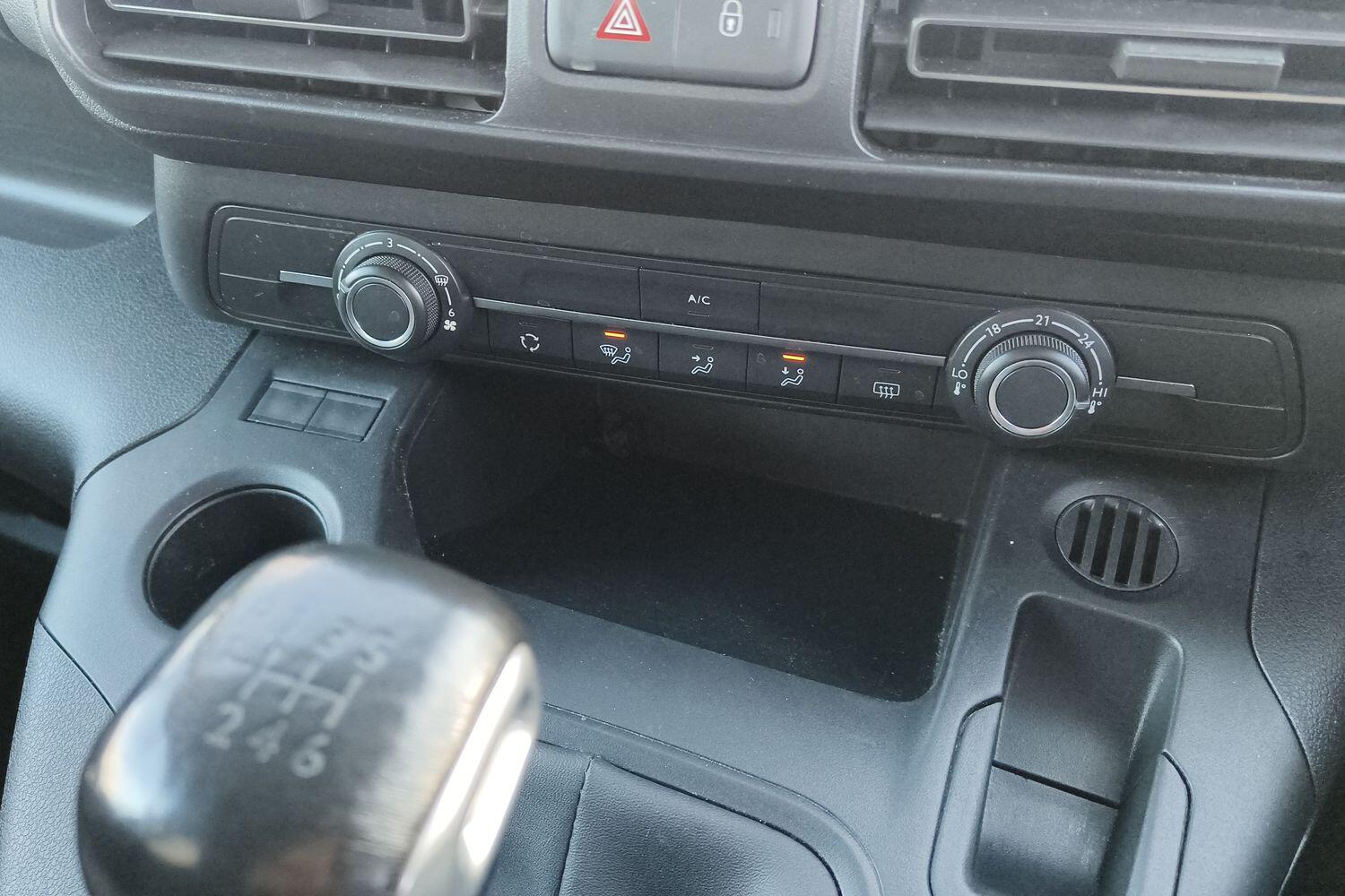 Used Vauxhall Combo Life 2022 for sale - 77643941: Photo 12