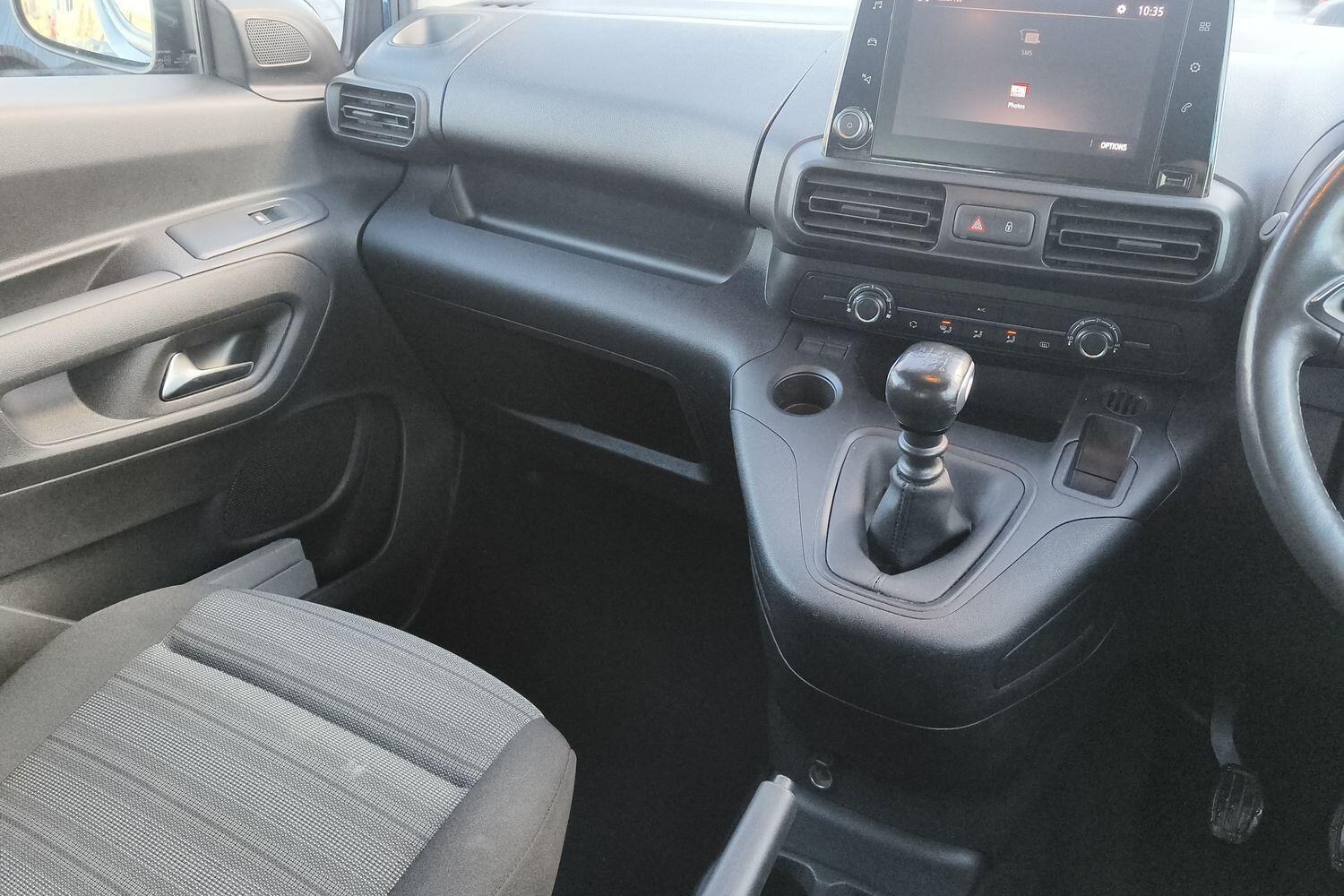 Used Vauxhall Combo Life 2022 for sale - 77643941: Photo 17