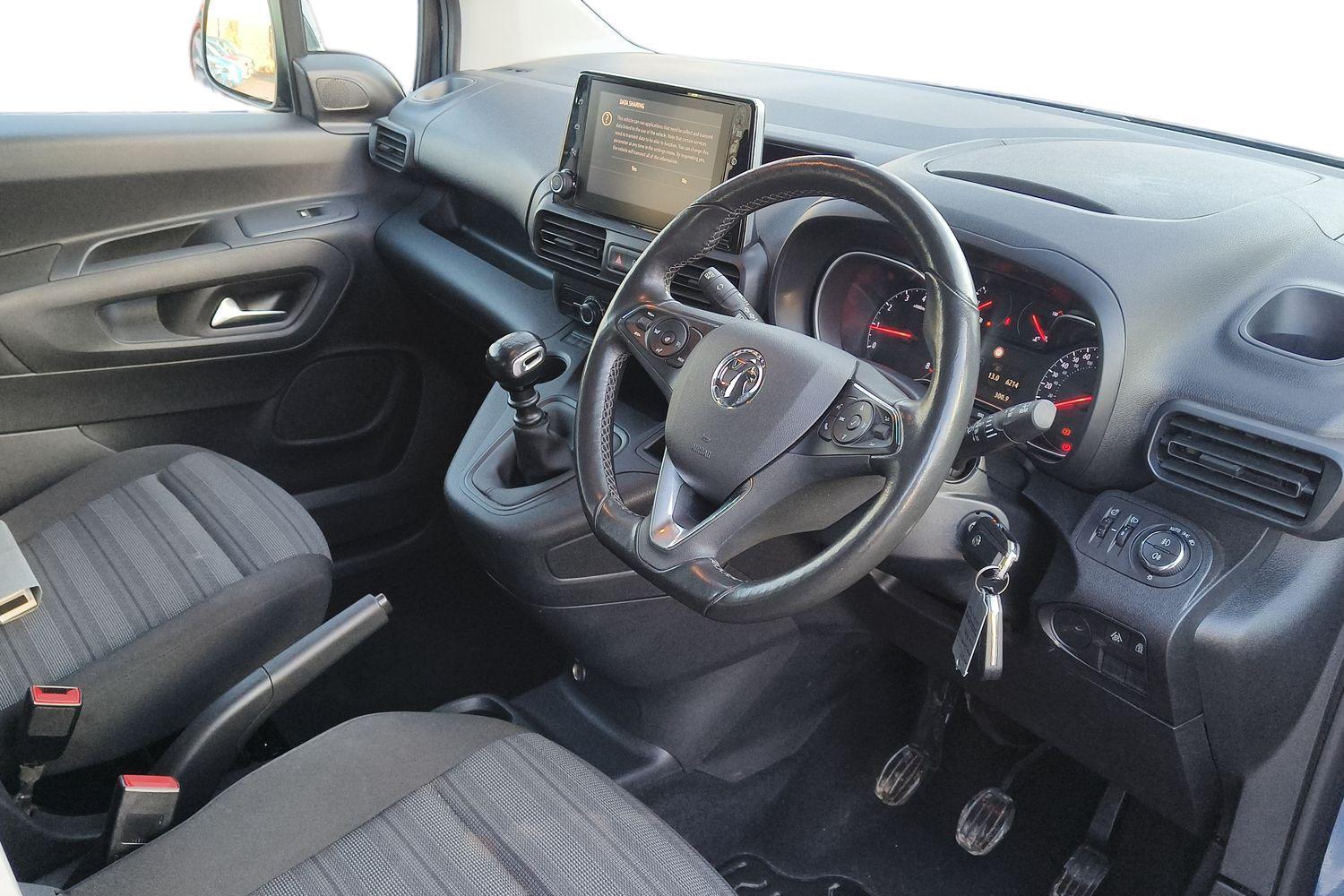 Used Vauxhall Combo Life 2022 for sale - 77643941: Photo 6