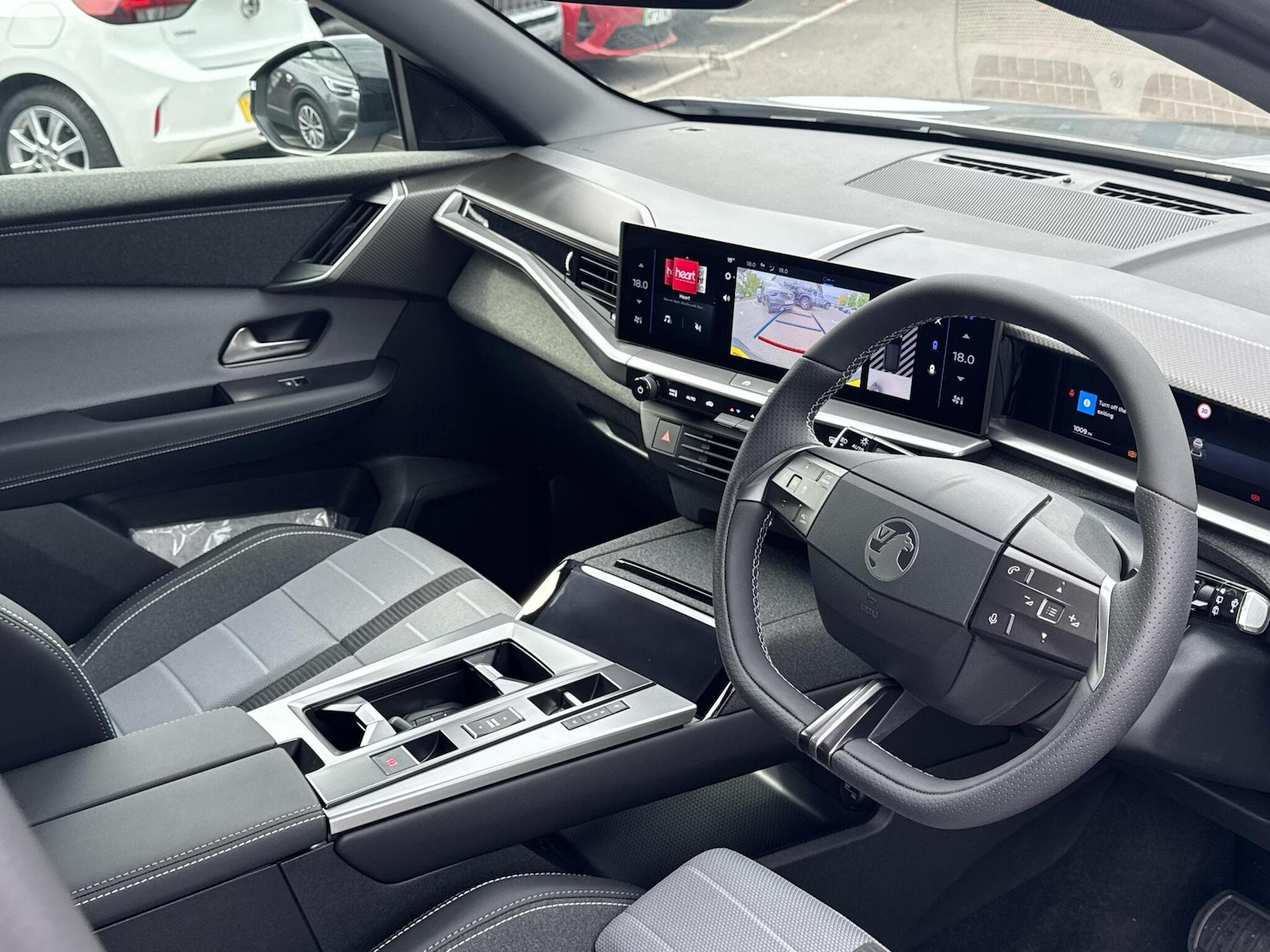 Used Vauxhall Grandland 2025 for sale - 76678182: Photo 10