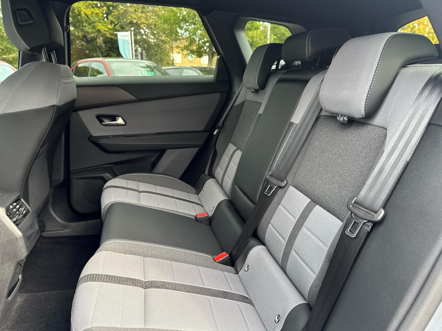 Used Vauxhall Grandland 2025 for sale - 76678182: Photo 14