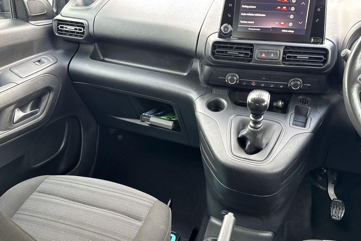 Used Vauxhall Combo Life 2022 for sale - 77691437: Photo 17