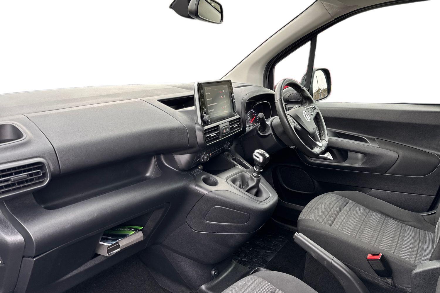 Used Vauxhall Combo Life 2022 for sale - 77691437: Photo 2