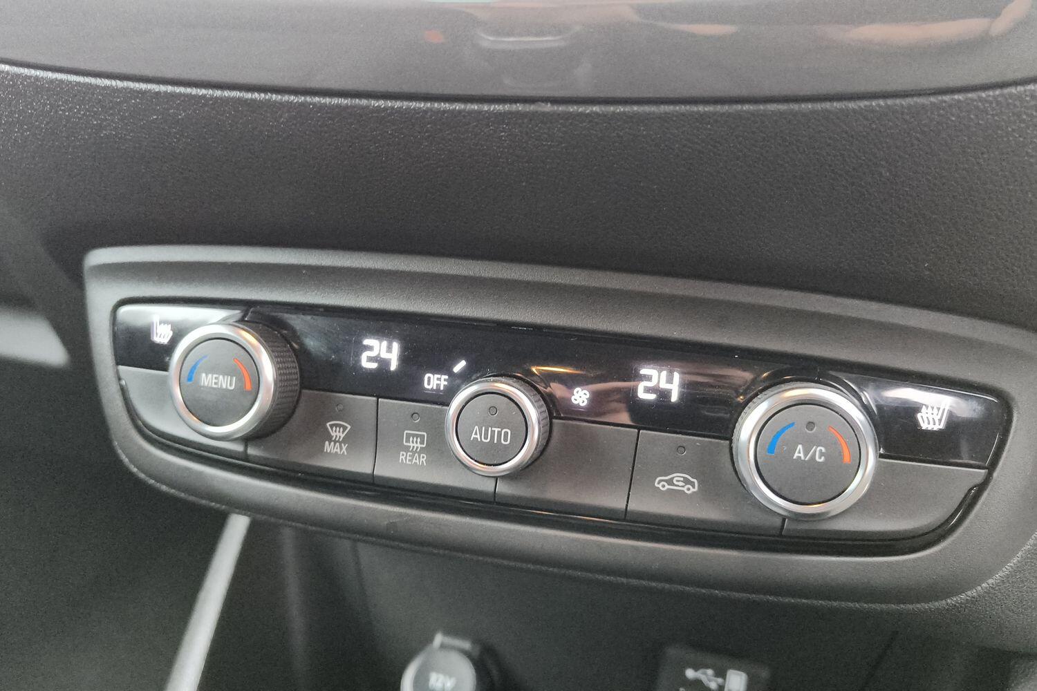 Used Vauxhall Crossland 2023 for sale - 77819511: Photo 12