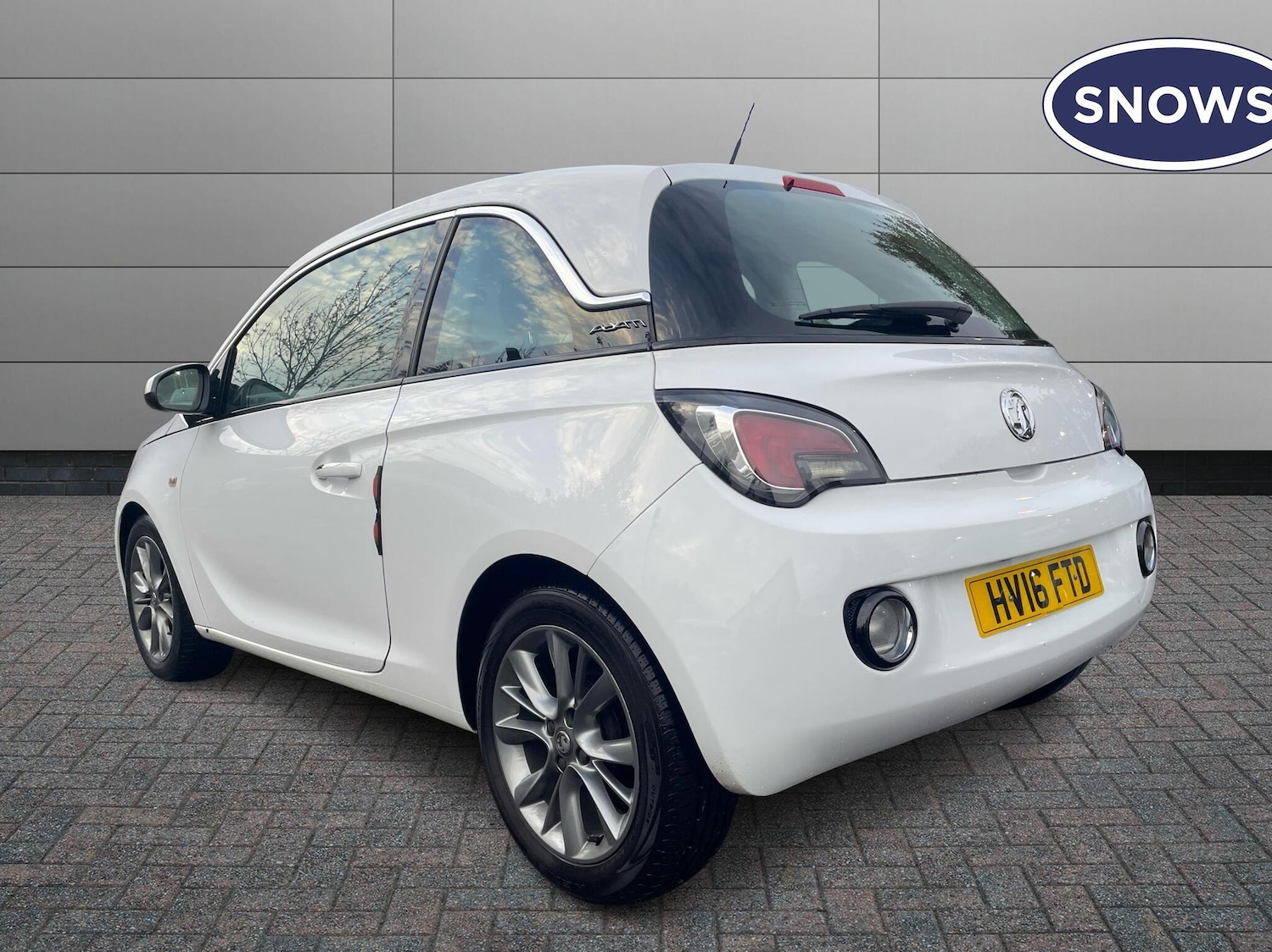 Used Vauxhall ADAM 2016 for sale - 76586576: Photo 2