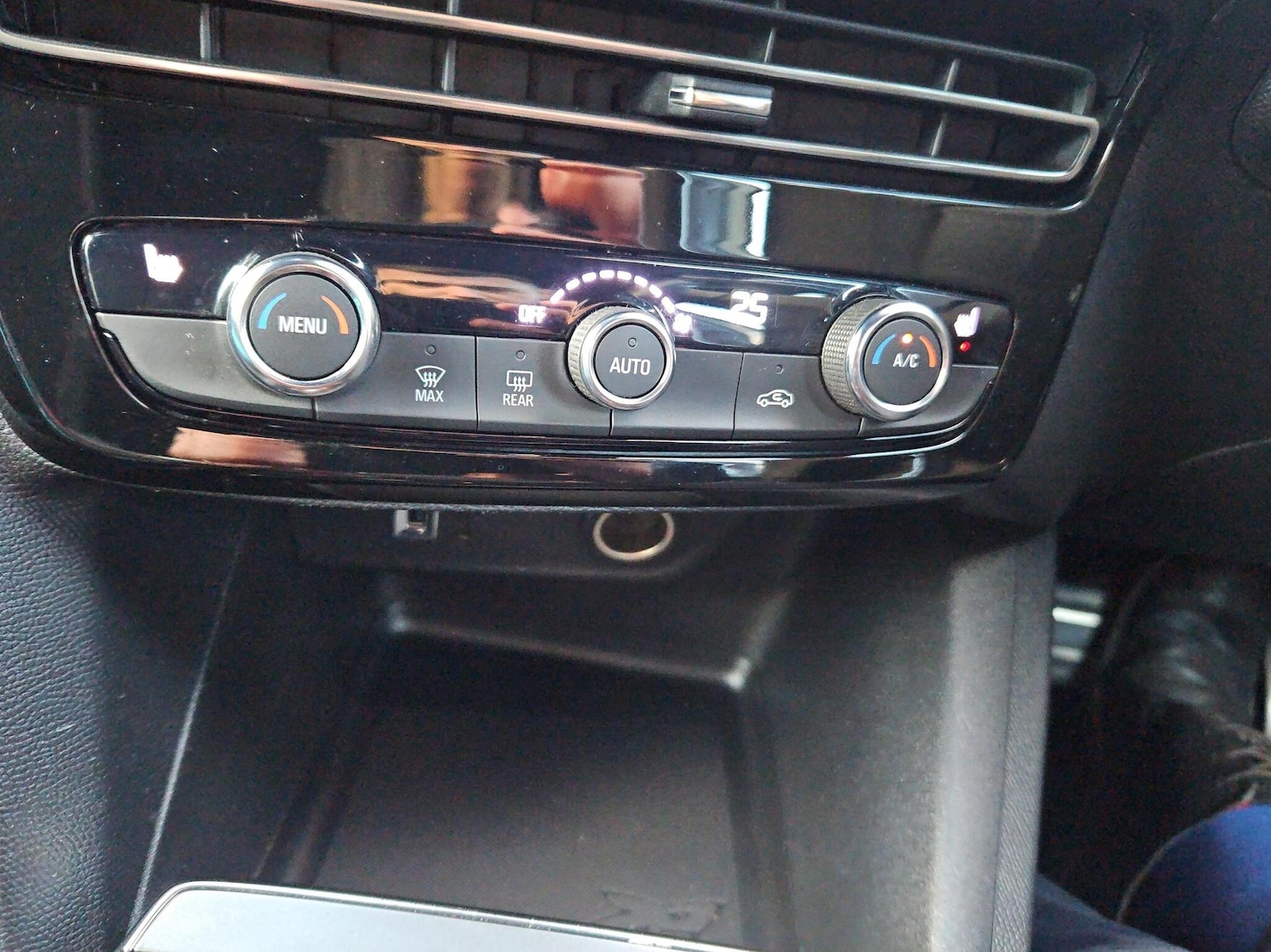 Used Vauxhall Mokka 2022 for sale - 76674262: Photo 22