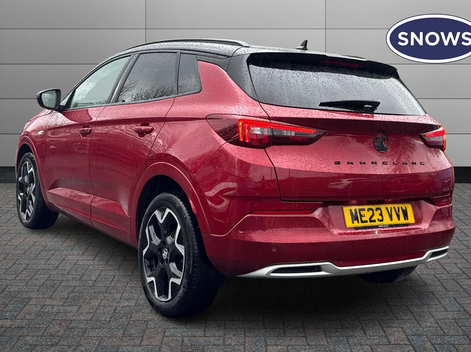 Used Vauxhall Grandland 2023 for sale - 77502813: Photo 2