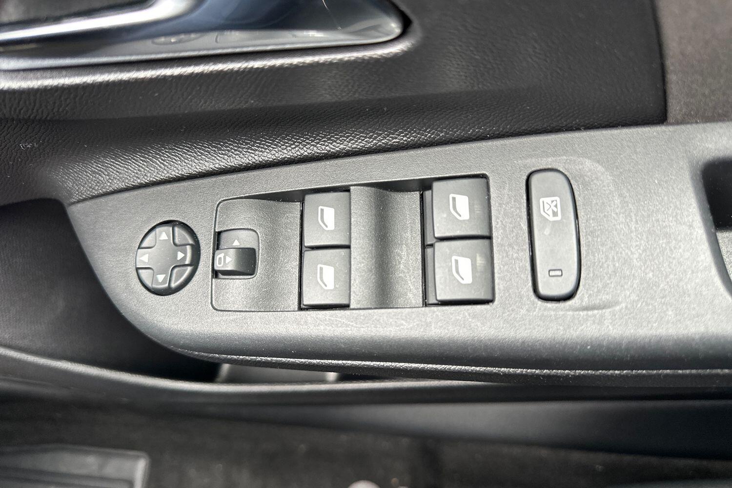 Used Vauxhall Corsa 2023 for sale - 77851618: Photo 18