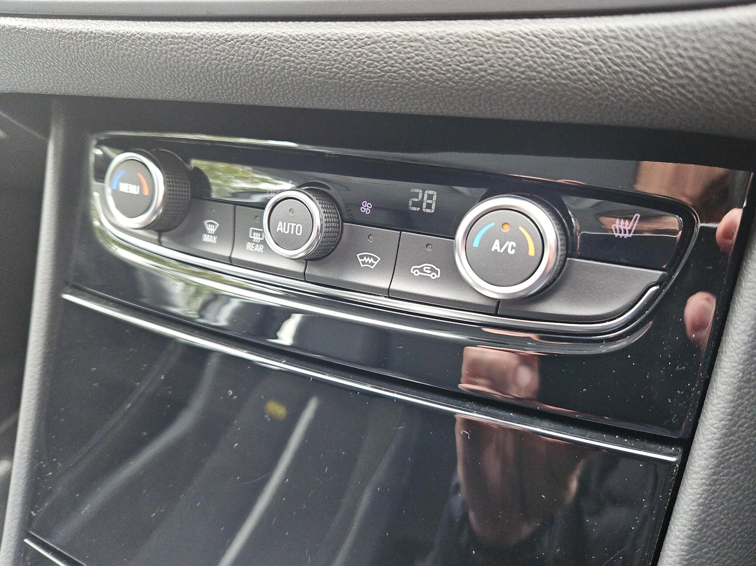 Used Vauxhall Grandland 2024 for sale - 76677482: Photo 20