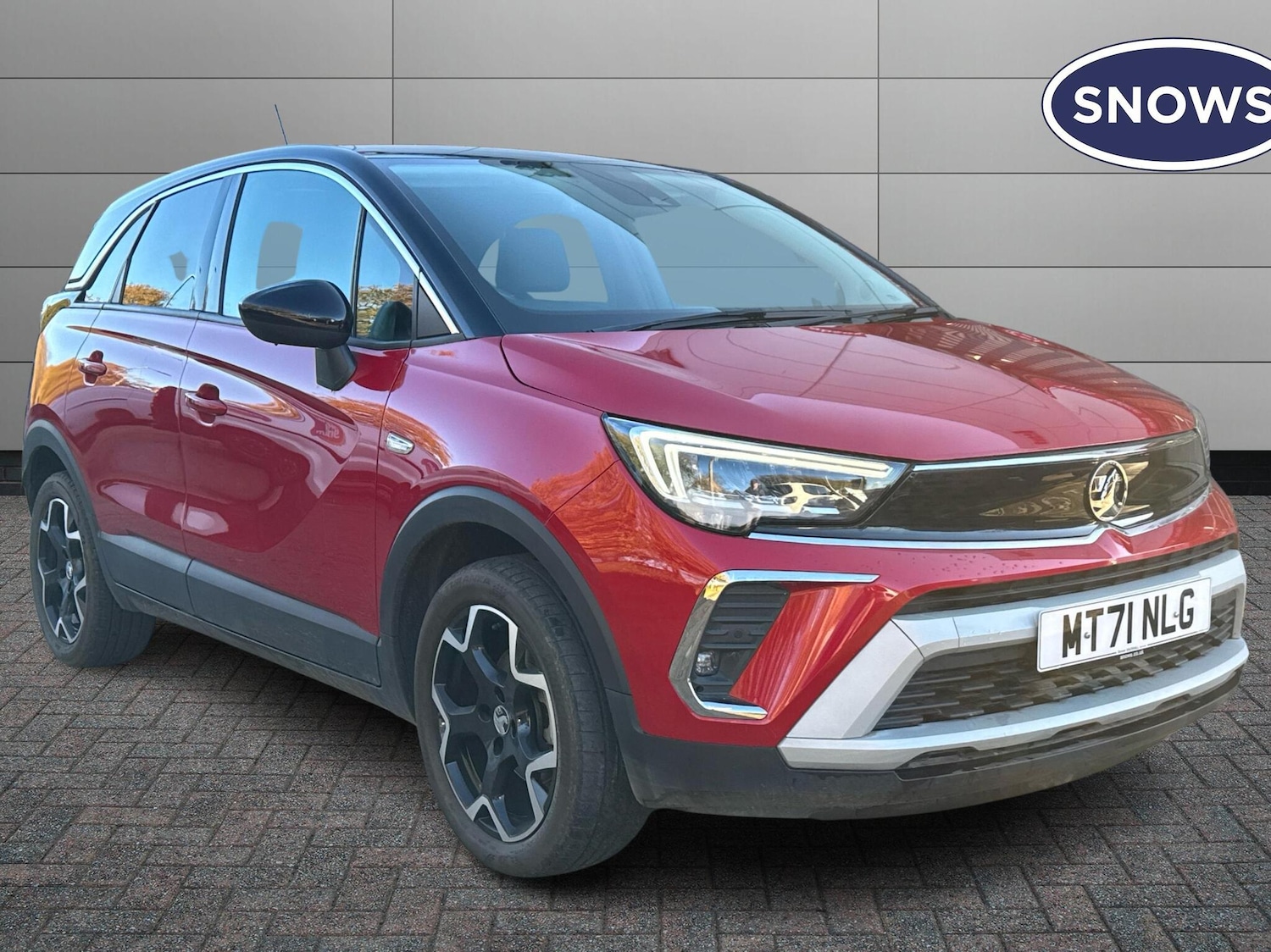 Used Vauxhall Crossland 2021 for sale - 76681301: Photo 1