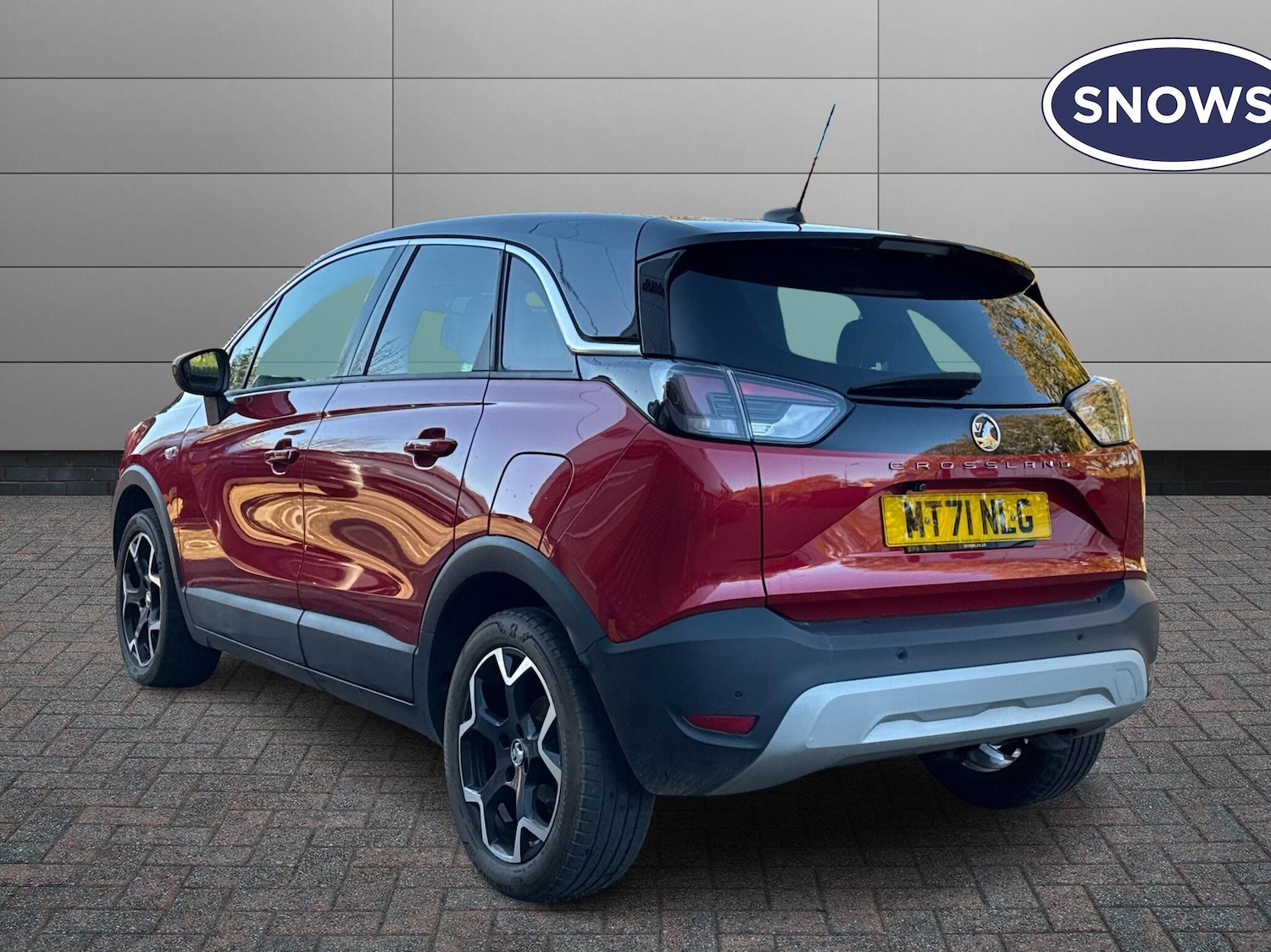 Used Vauxhall Crossland 2021 for sale - 76681301: Photo 2